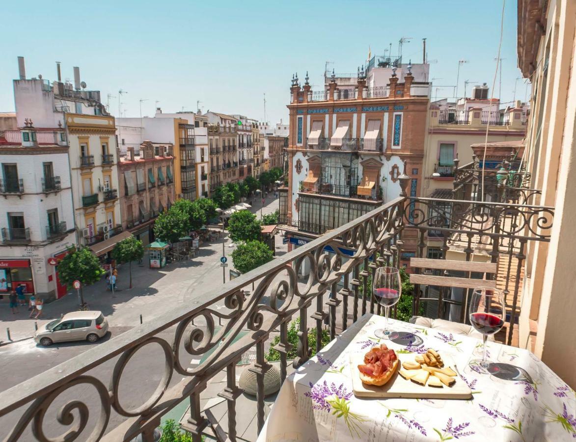 Triana Sky View By Valcambre Lägenhet Sevilla Exteriör bild